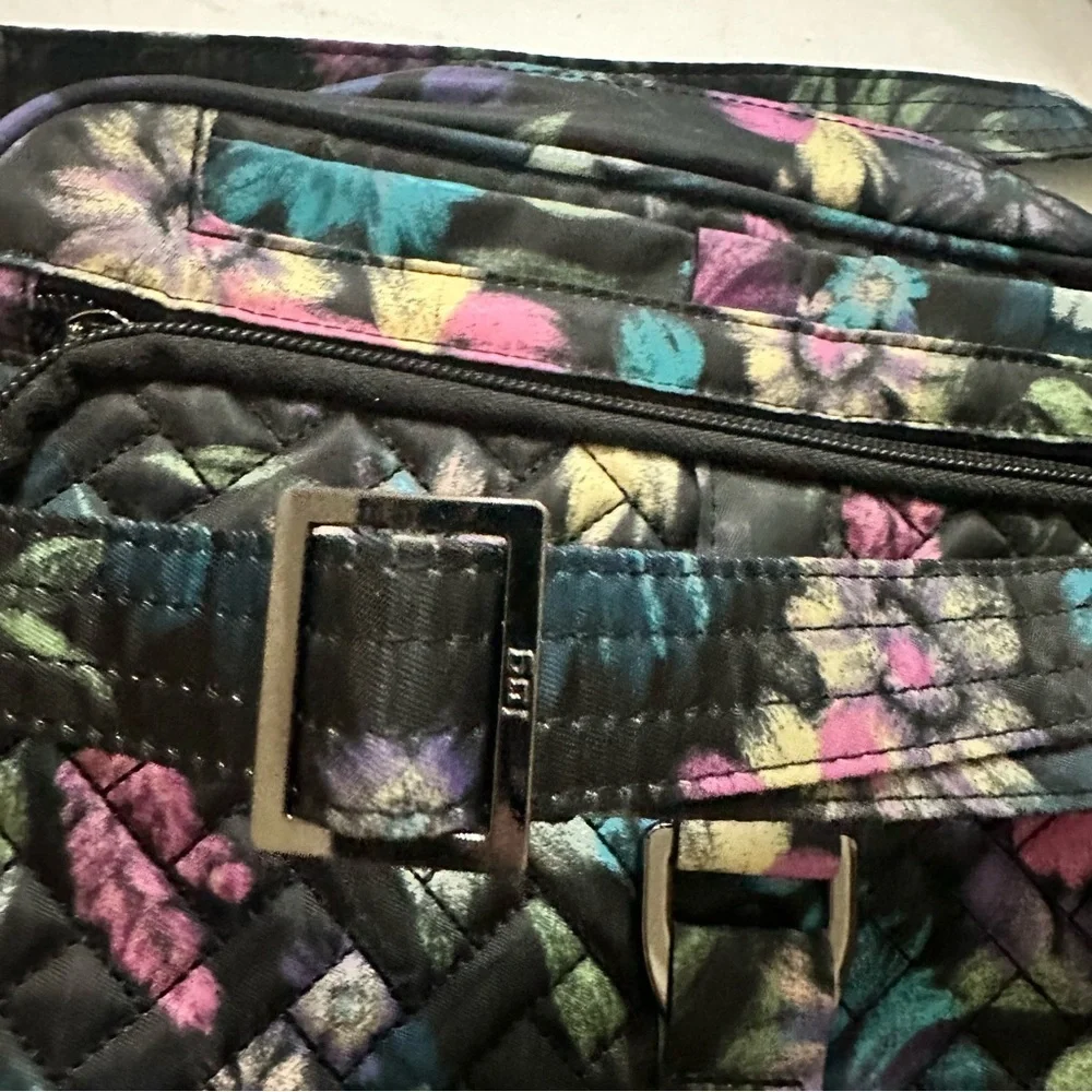 Lug Carousel XL Floral Quilted Women's Crossbody Bag Bloom Black - Picture 5 of 14